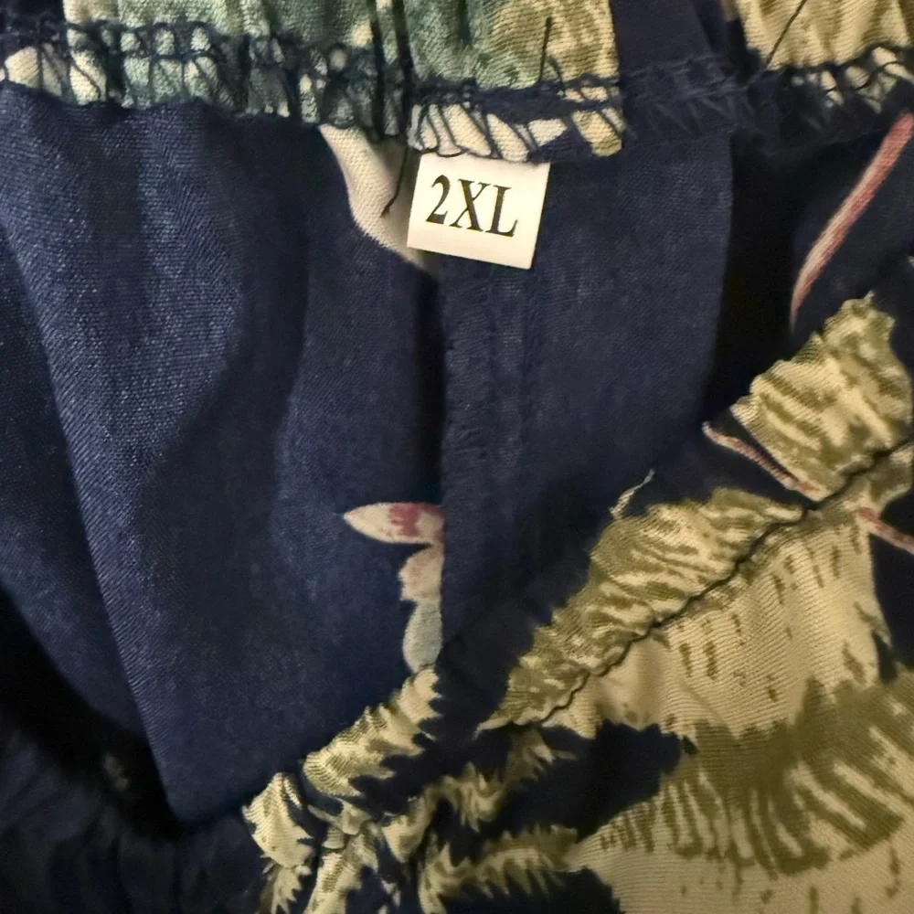 Off-Shoulder Blue Maxi Dress with Leaf Print - Picture 4 of 4